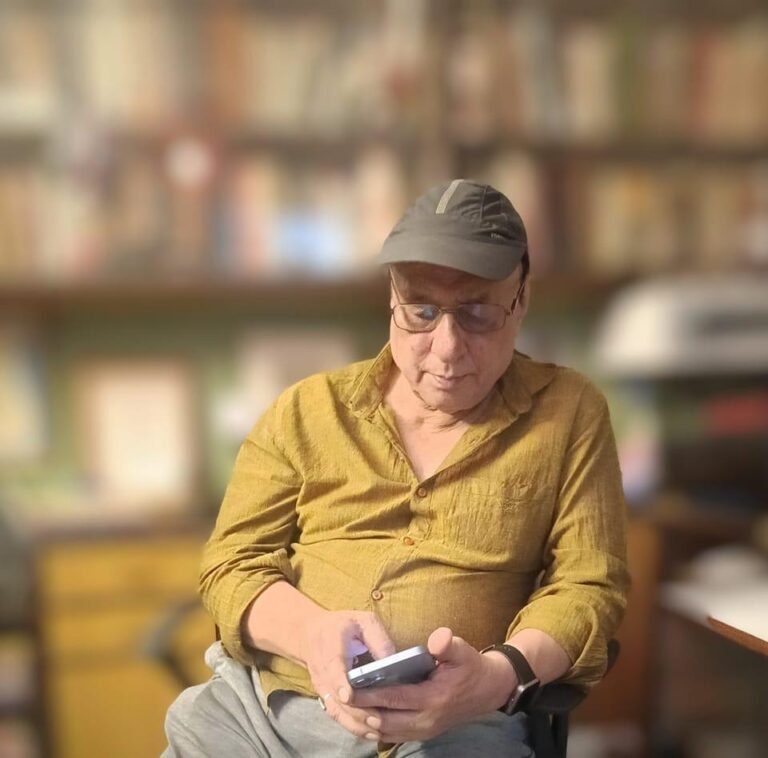 उत्सव’ तभी मनाये जाते हैं, जब अंधकार गहरा होता है!
