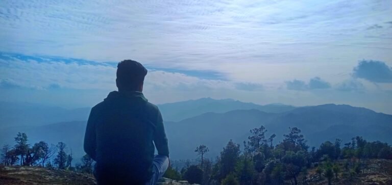 ऊँट सरीखे पहाड़ की पीठ पर लदा शहर – अल्मोड़ा