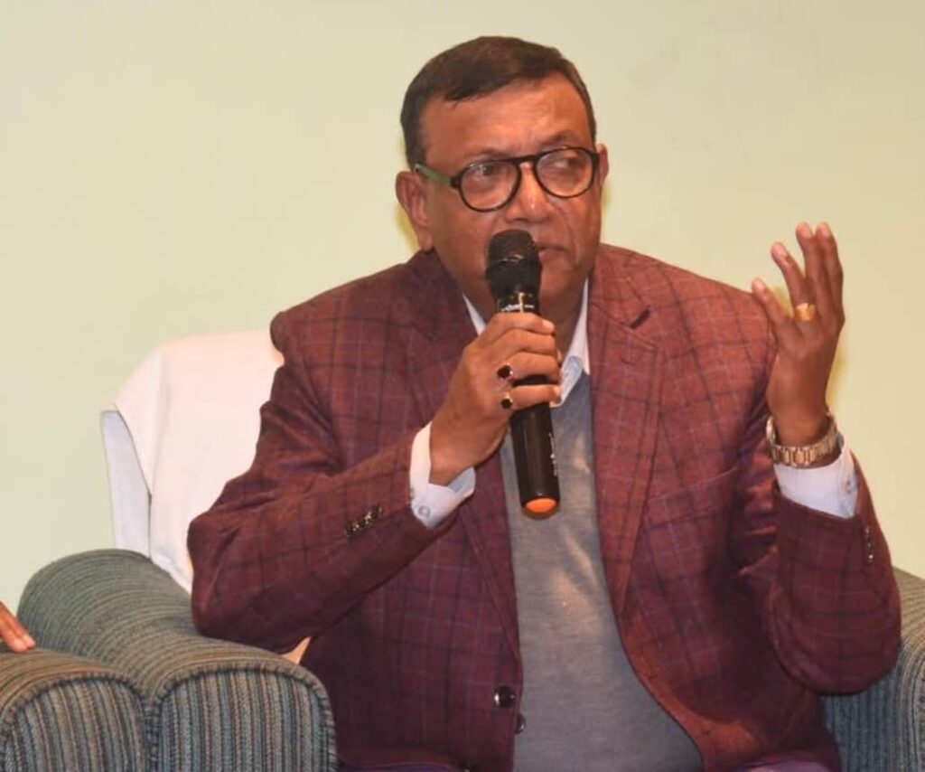 उपन्यासकार संतोष दीक्षित से चन्द्रबिंद की बातचीत